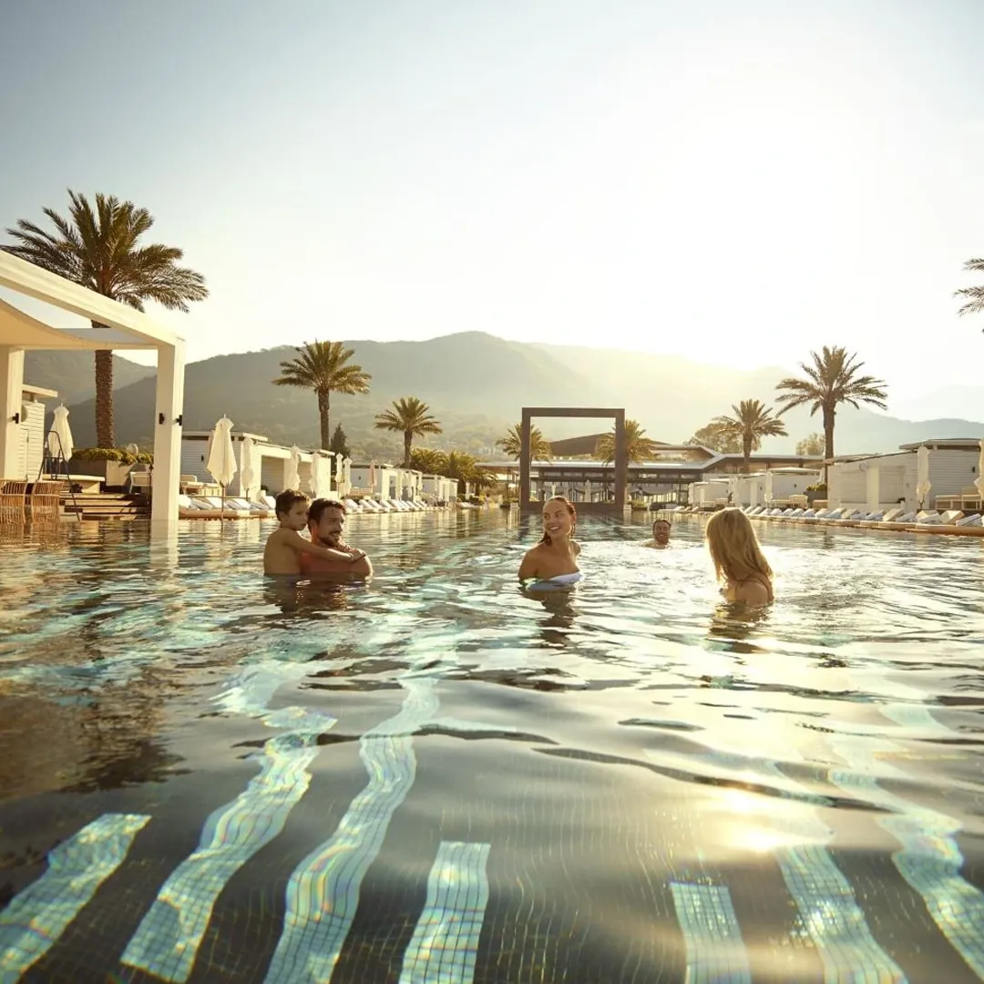 Luxury amenities at One Residence Business Bay including private pools